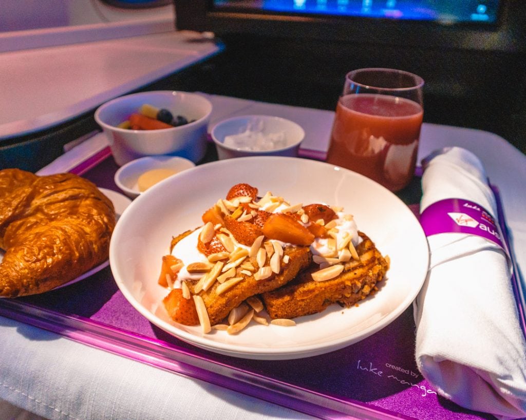 Virgin Australia B777-300er business class breakfast