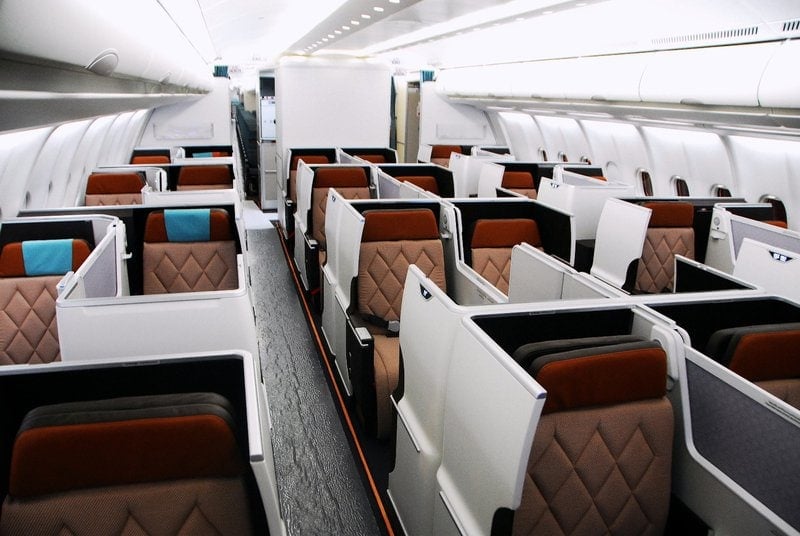 Oman Air Business Class to London From $2208 