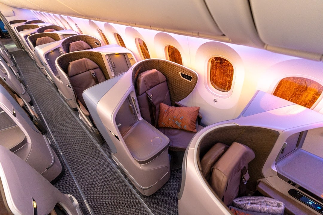SINGAPORE AIRLINES 787-10 BUSINESS CLASS REVIEW3