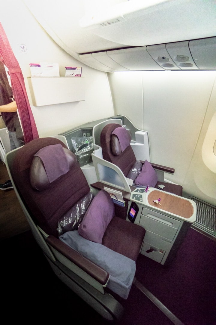 THAI AIRWAYS 787 BUSINESS CLASS3