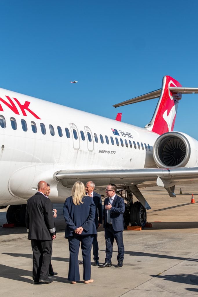 Qantas Farewells 717