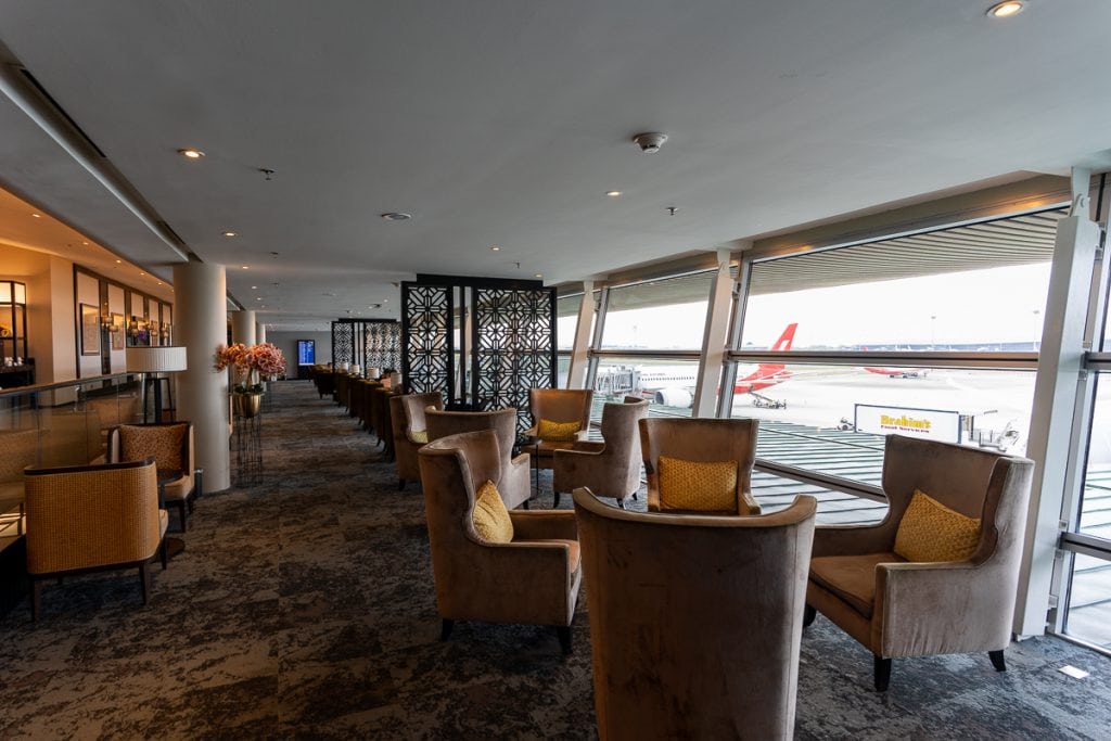 Malaysia Airlines Golden First Class Lounge Kuala Lumpur